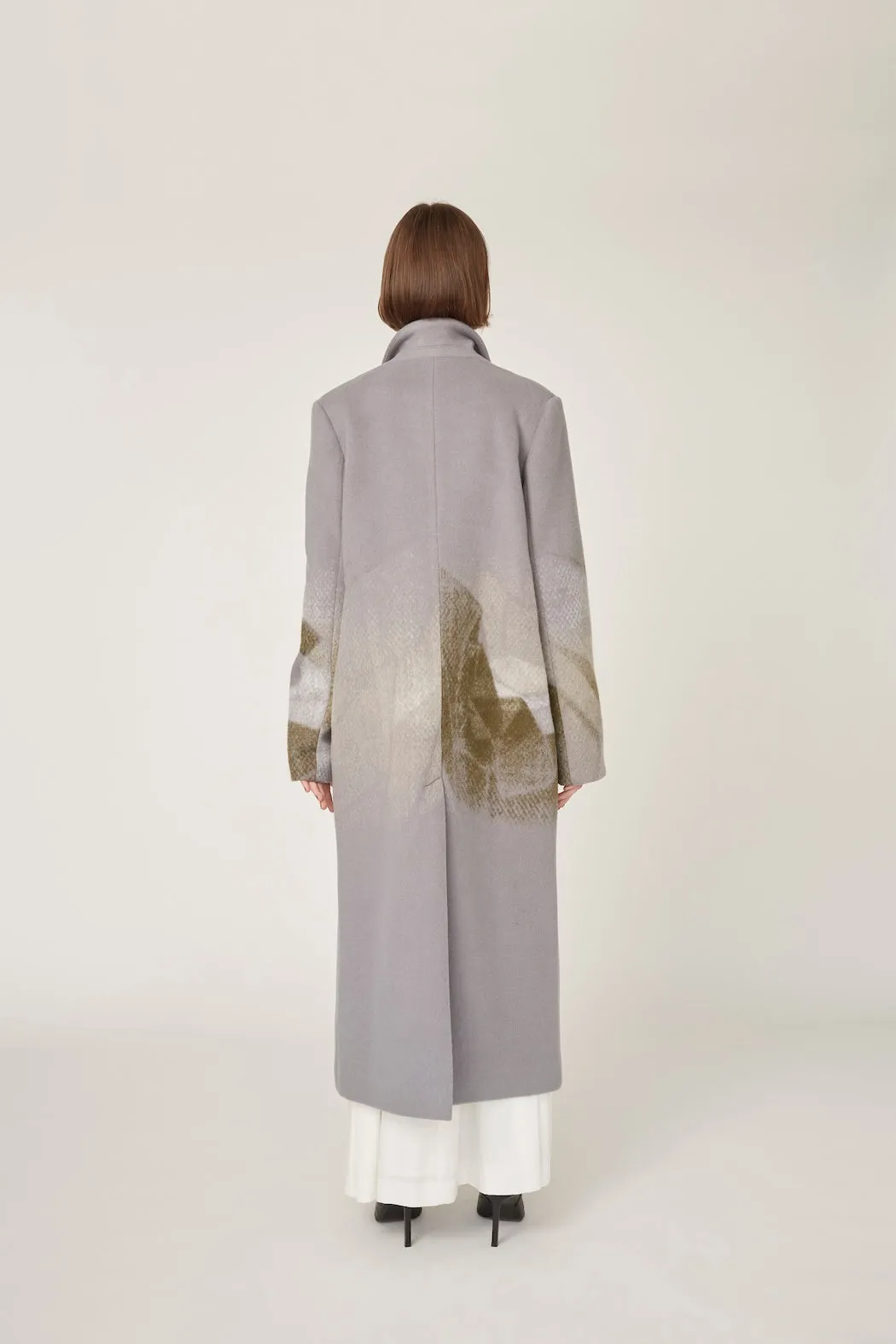 Framed embroidery wrap dress (White)