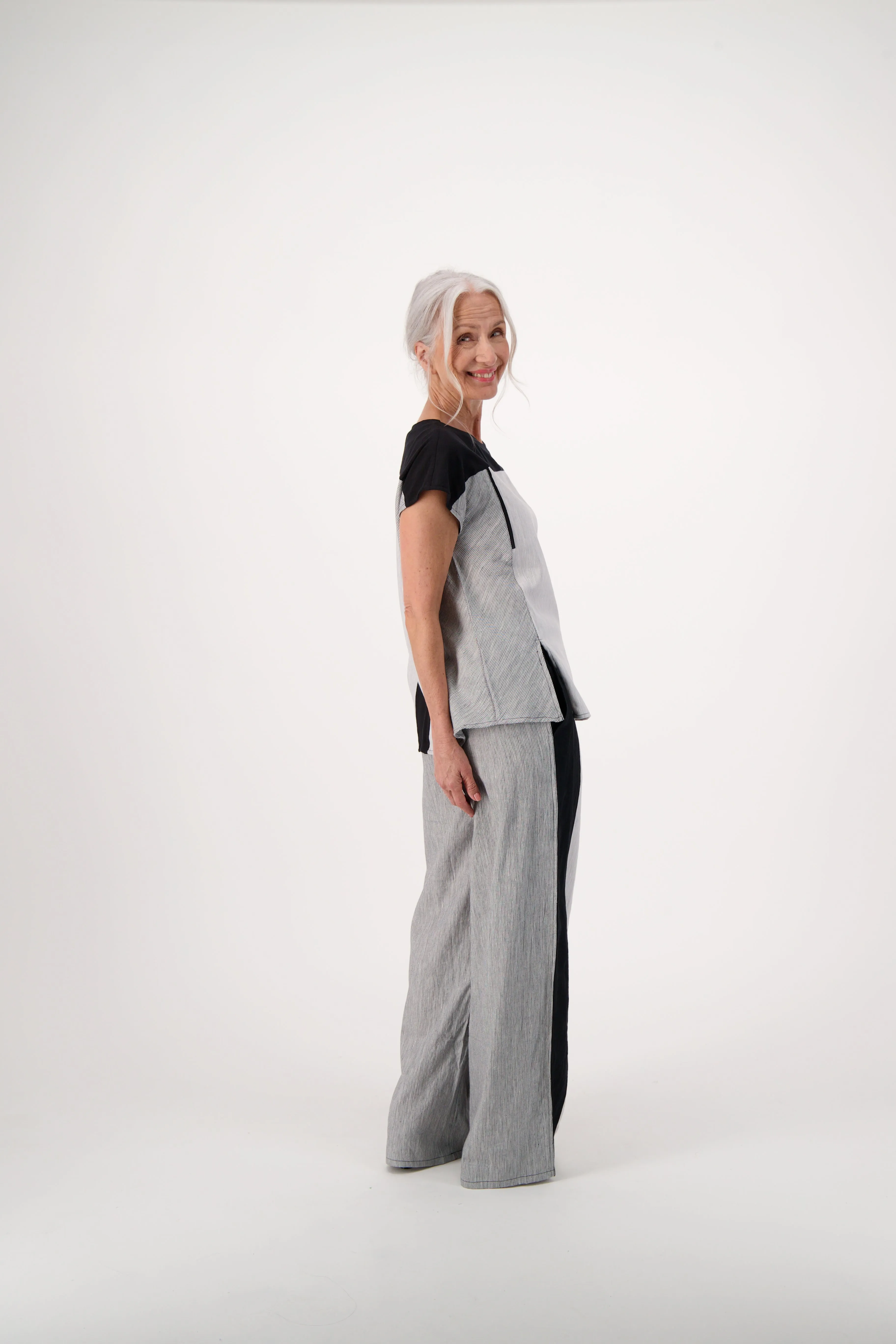 Madras Linen Noir Stripe Wide Leg Pant