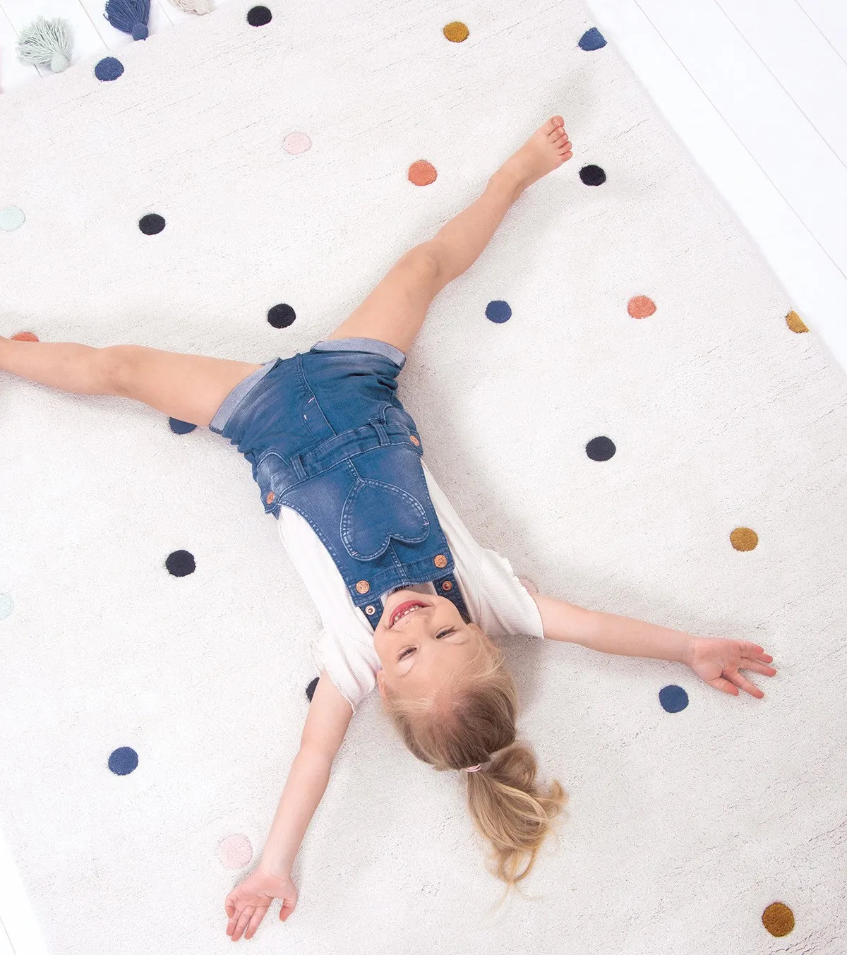 Minima - Rug - Polka Dots (multicolored)