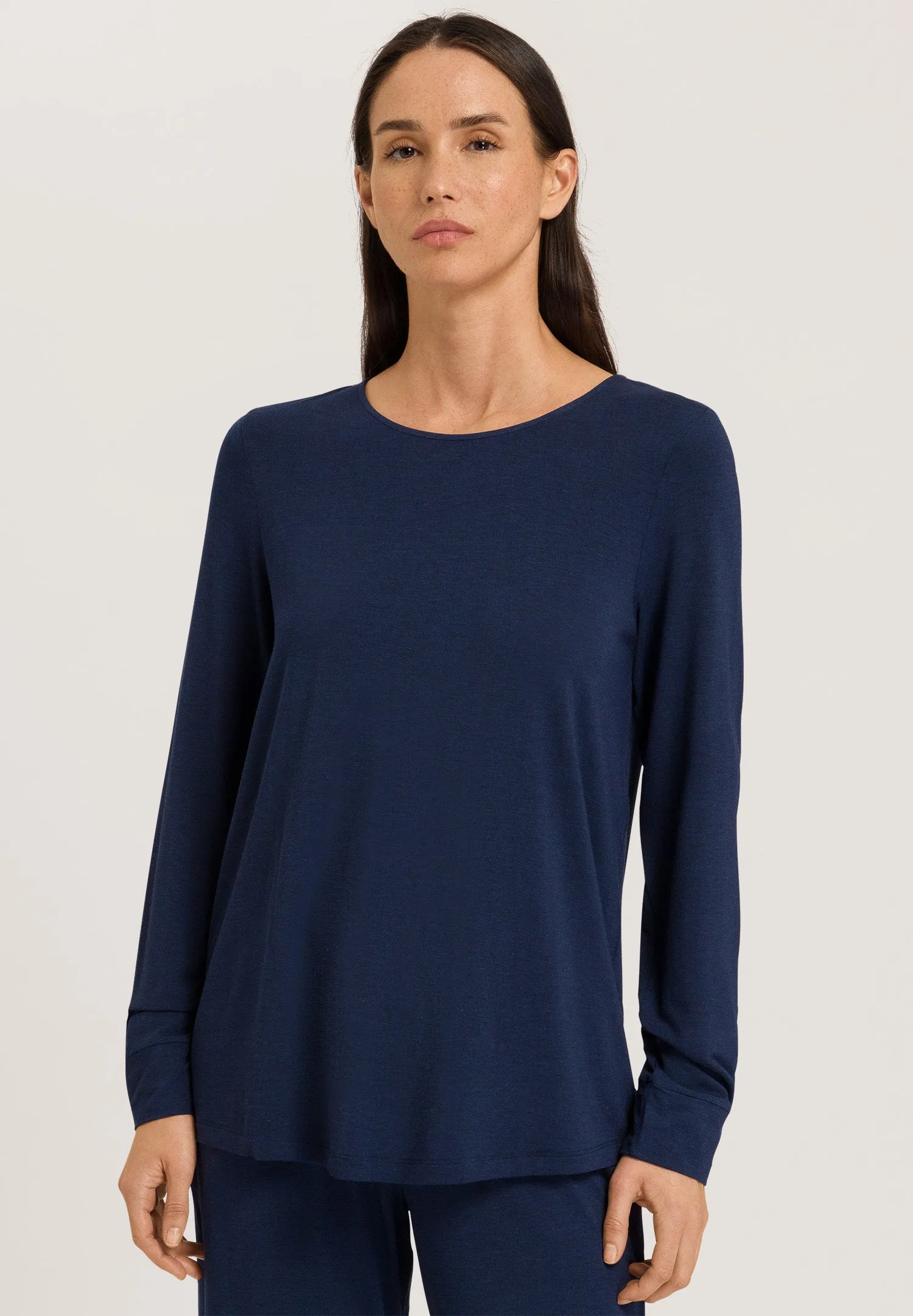 Natural Elegance Relaxed Round Neck Top | Deep Navy 74948-1610