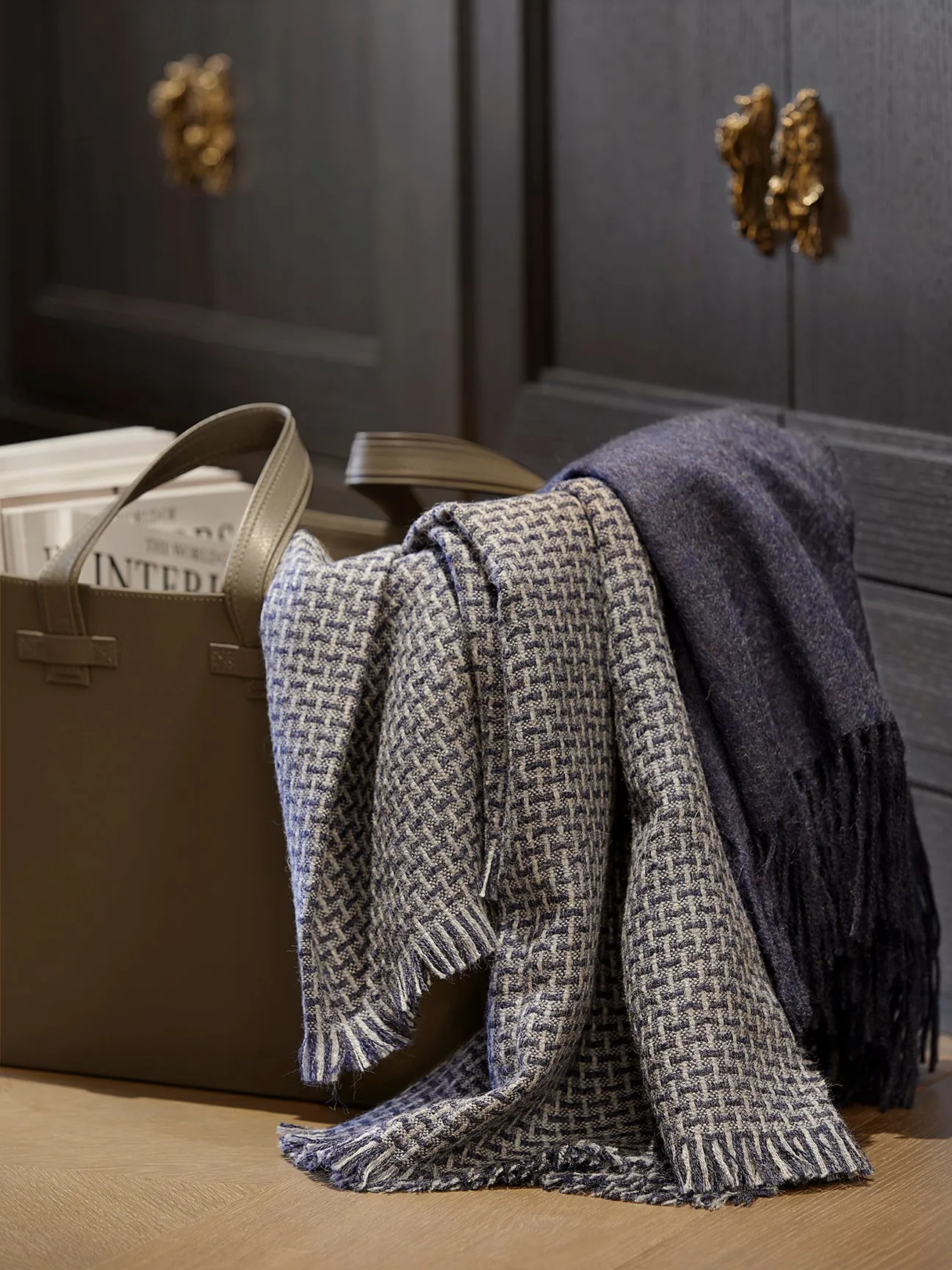 Reeve Alpaca Throw - Navy